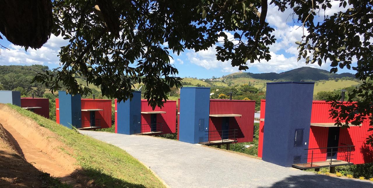 Latitude Lodge Cunha Exterior photo